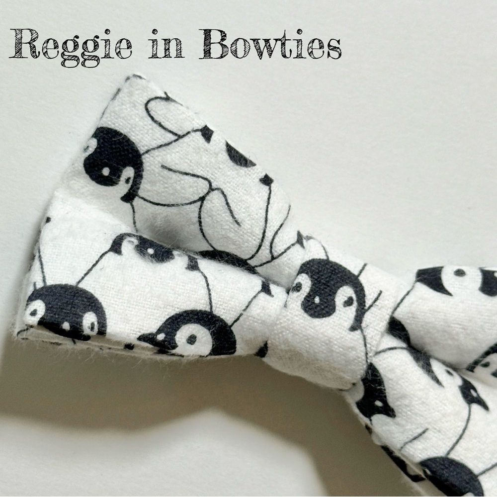 Pet Bowtie in Black and White Penguins